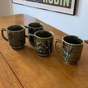 Set of 4 Otagiri vintage mugs